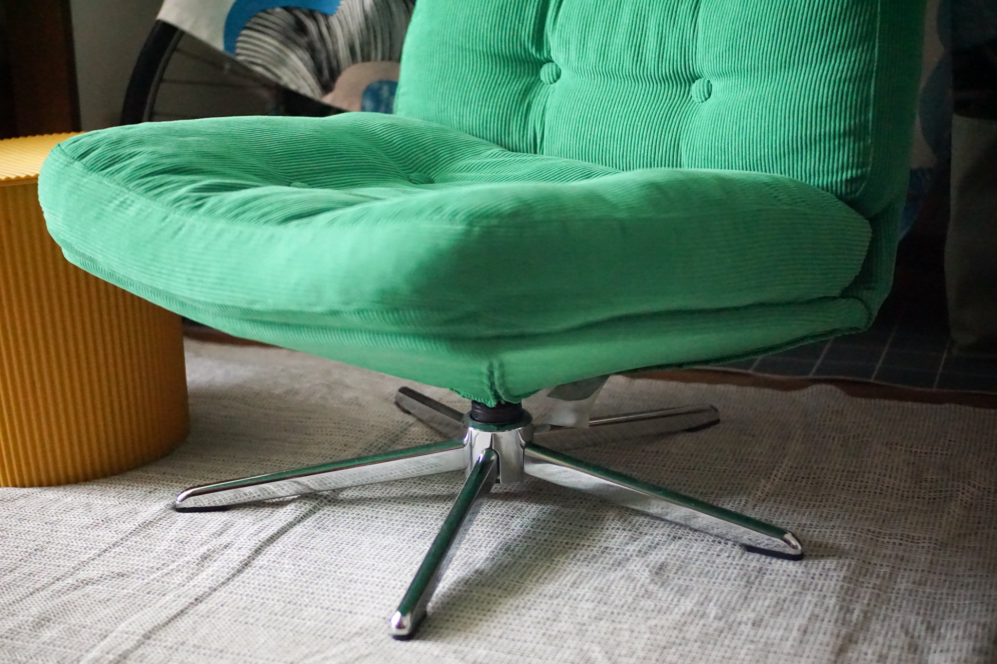 一時は入手困難！イケアの大バズりチェアってどうなの？1年使った本音