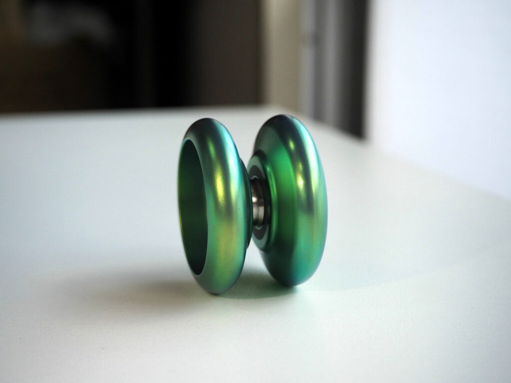 ラフトヴァーク「チタニウムエグゼクティブ」【ピックアップアイテム