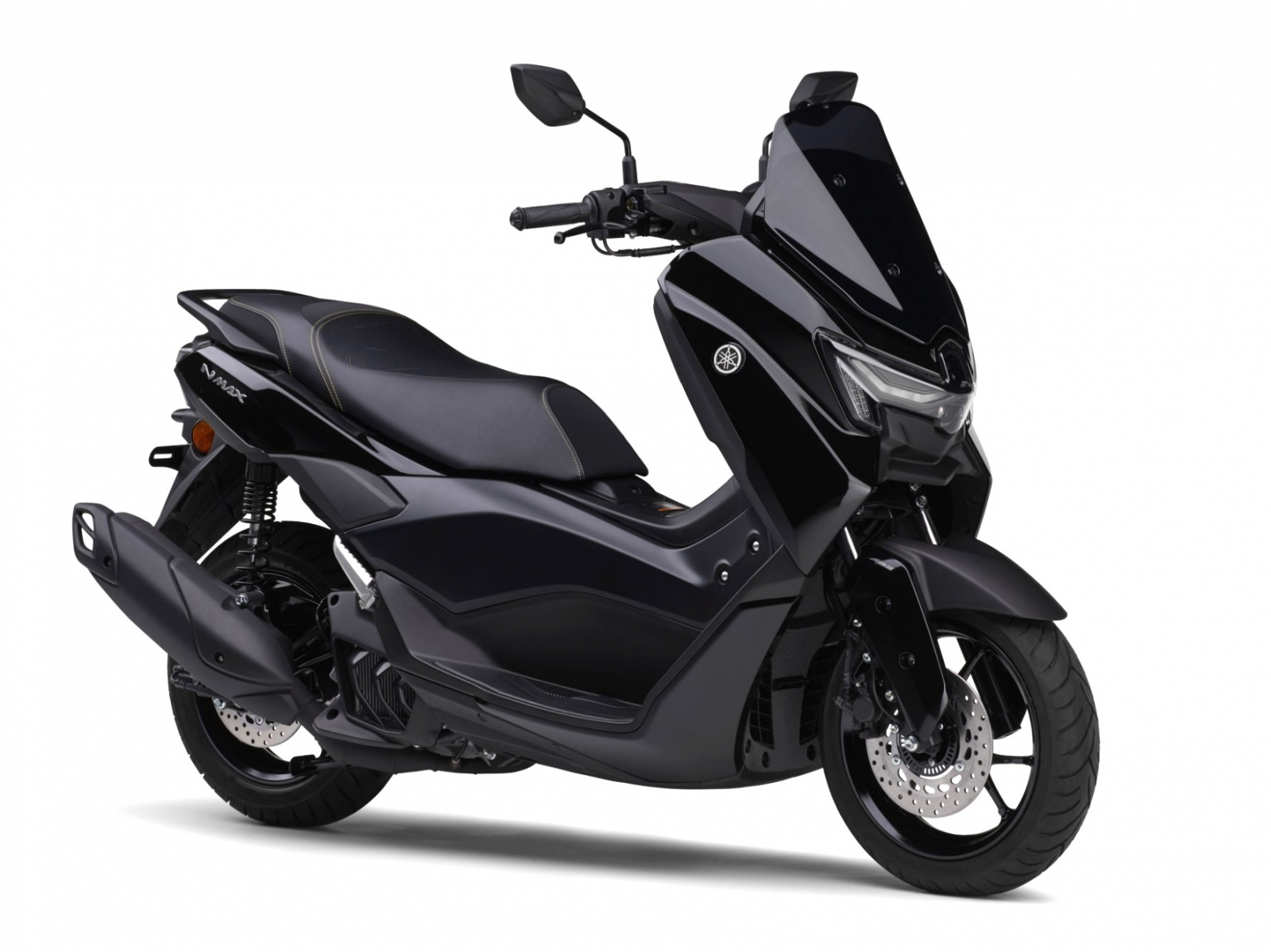 お待たせしました！2025年NMAX155は3月21日発売です！ | YSP東大宮