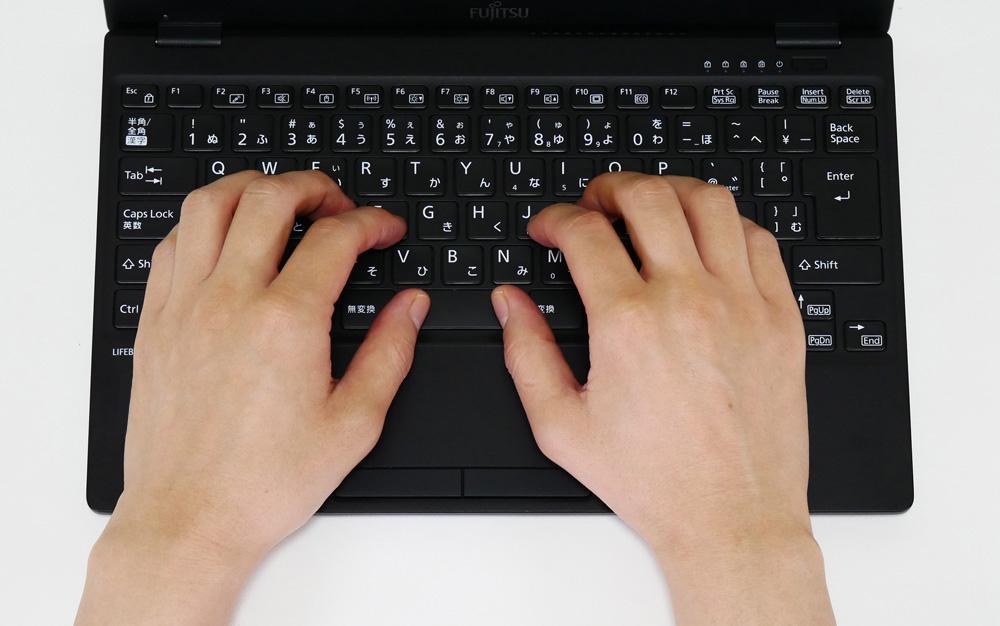 富士通「LIFEBOOK WU-X/G2、WU2/G2」実機レビュー！超軽い！キーボード