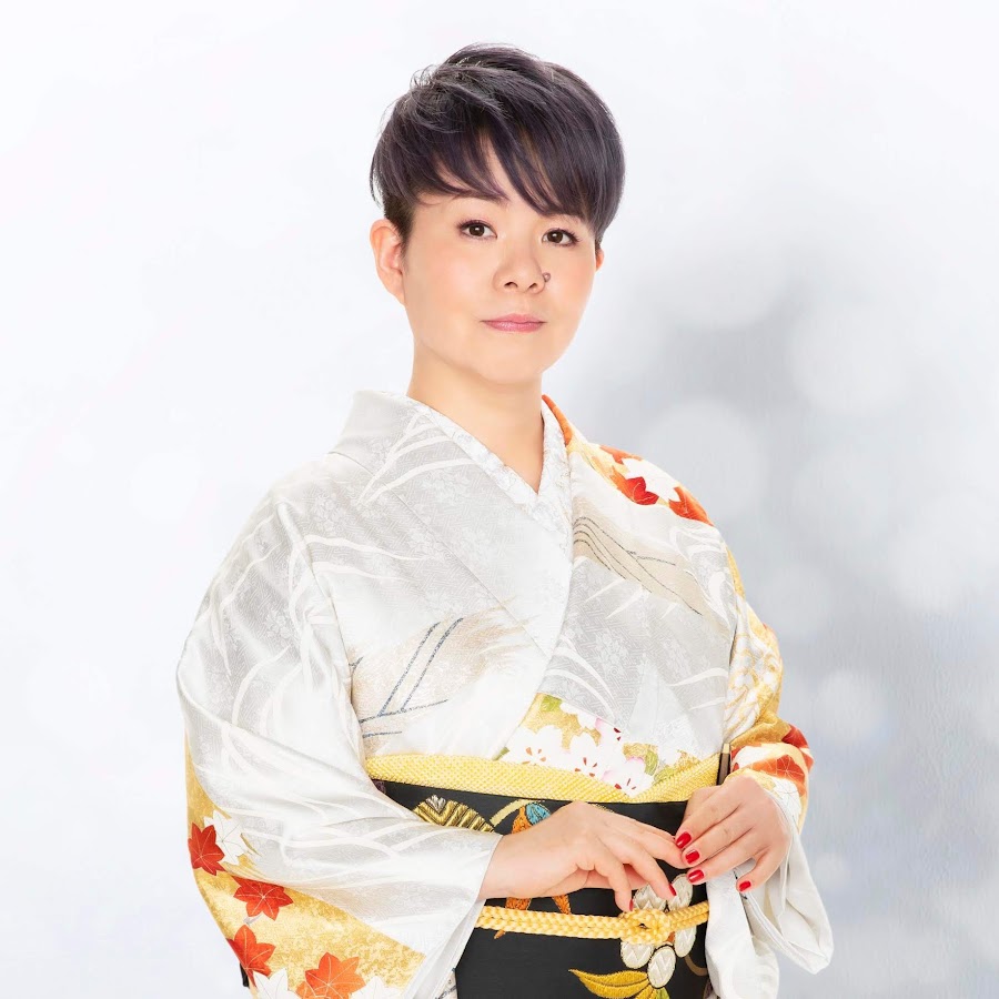 島津亜矢【公式】歌怪獣チャンネル - YouTube