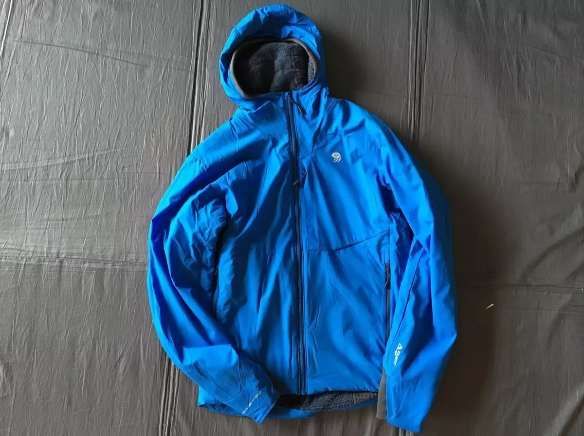 マウンテンハードウェア エイサームフーデッドジャケット｜化繊