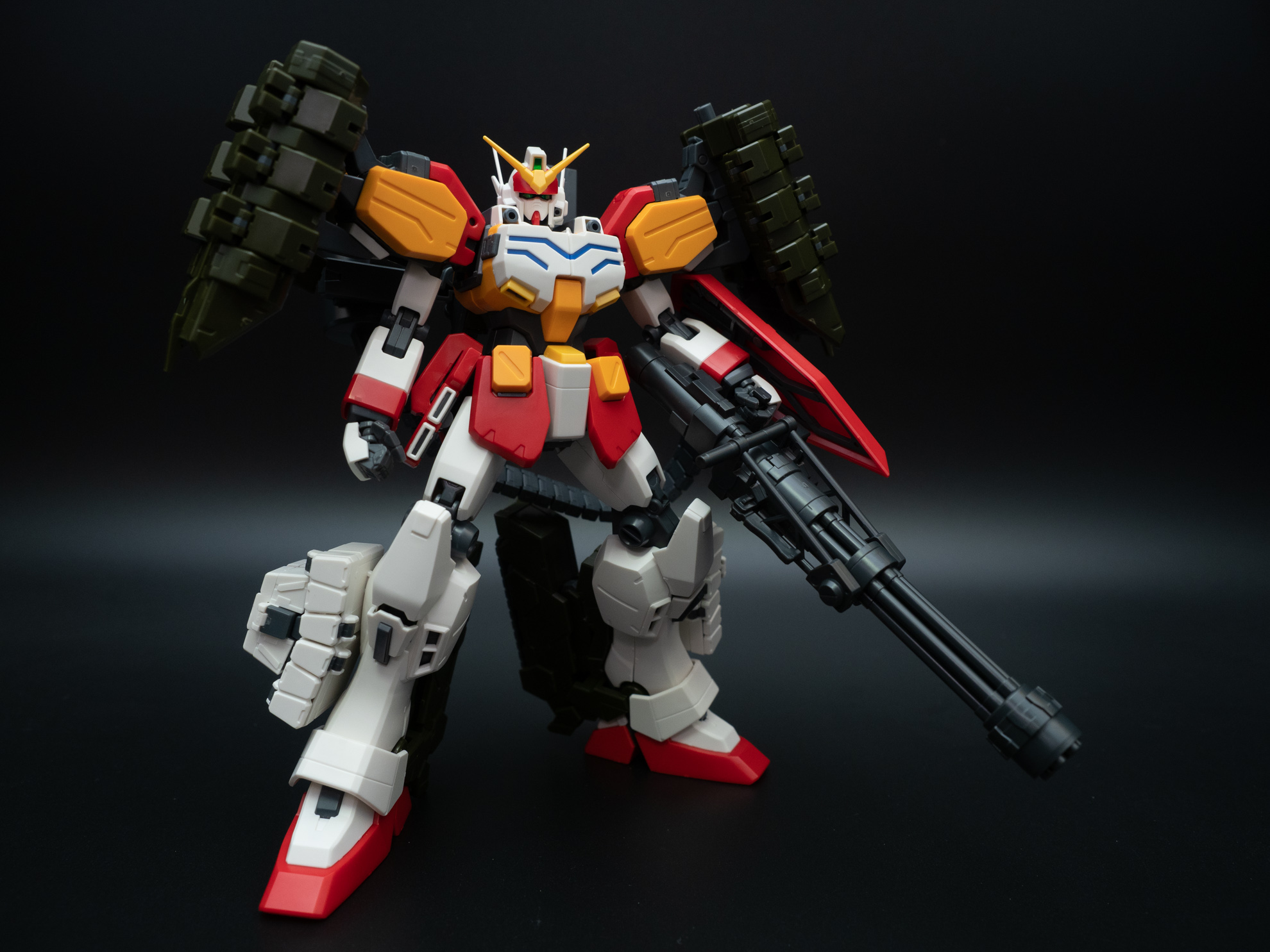 MG 1/100 ガンダムヘビーアームズ EW（イーゲル装備）を素組み