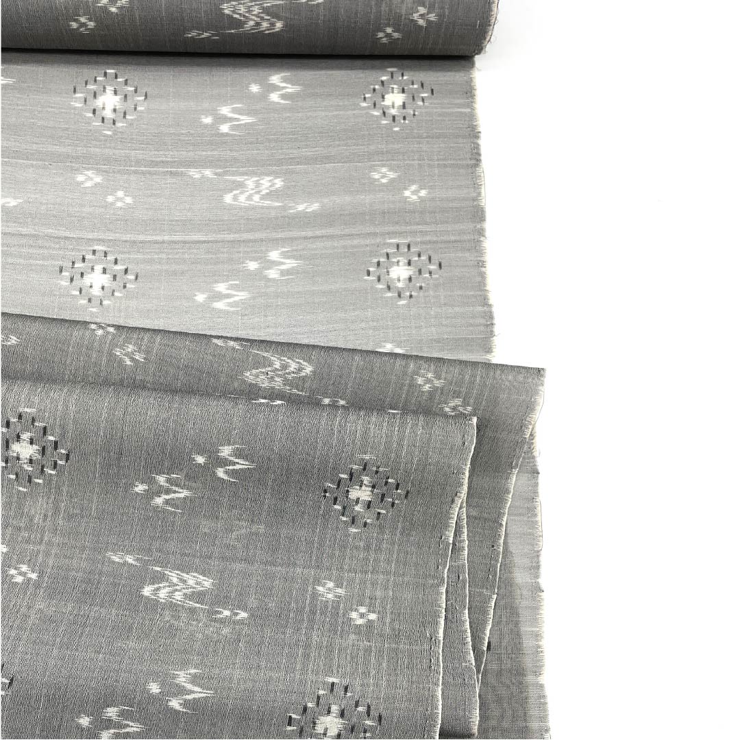 リサイクル着物】反物 紬 正絹 NEWランク 錫色（すずいろ） 琉球絣 紗