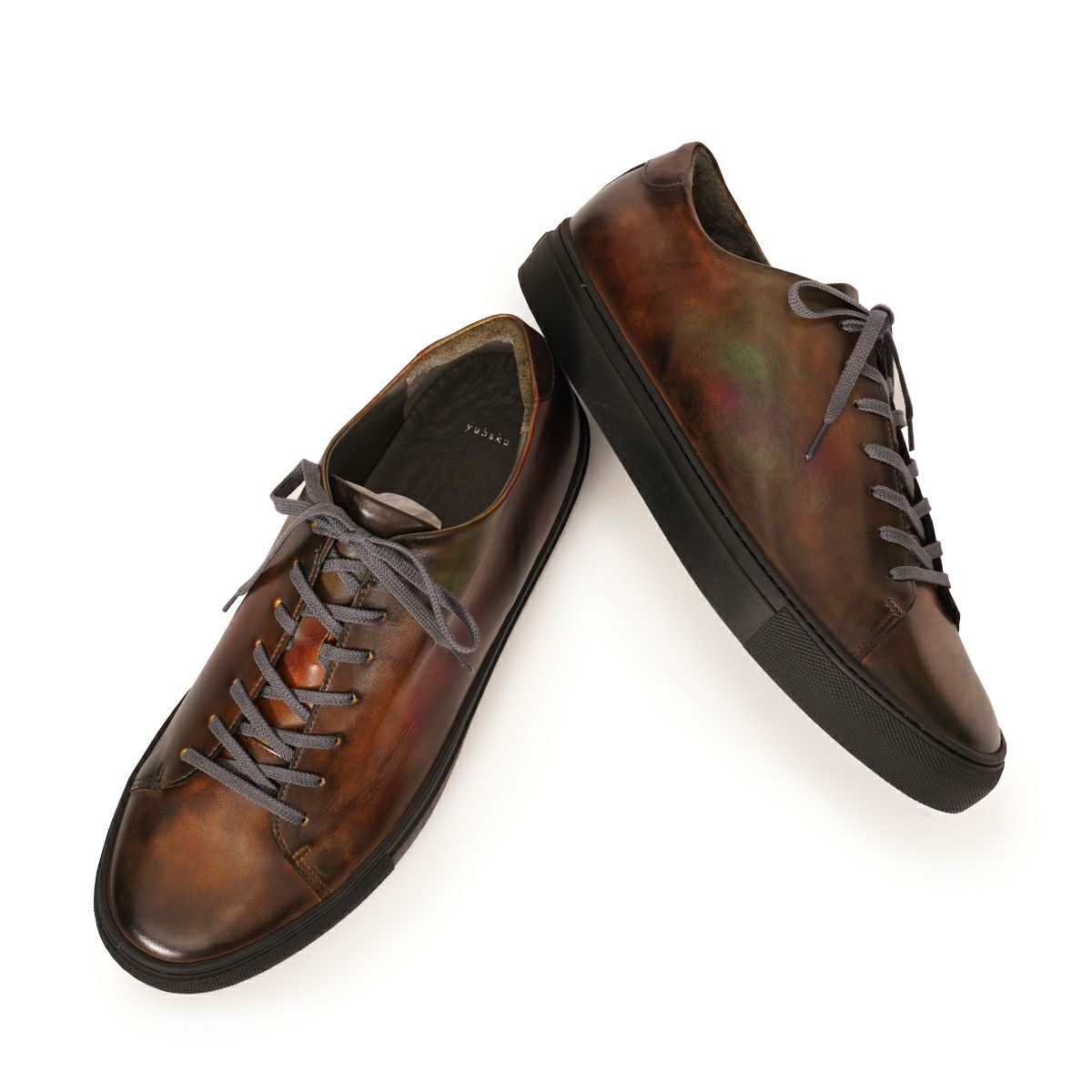 YSH2806 スニーカー ｜美しい色彩の革財布、革製品通販｜yuhaku online