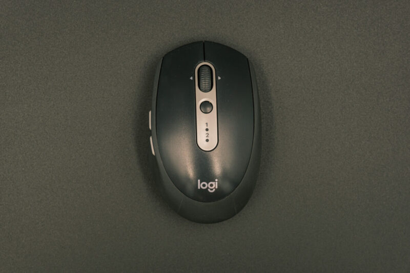 生産終了品レビュー】Logicool M590はデバイス切替可能な静音