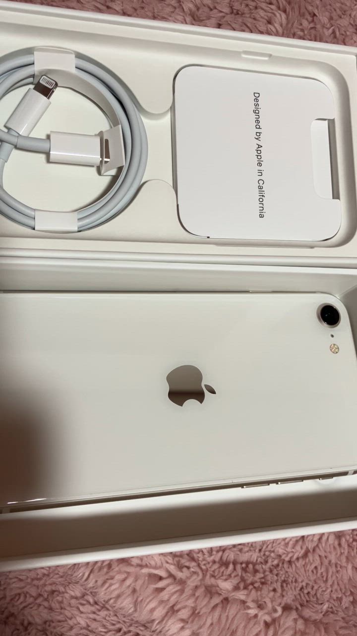 iPhone SE（第3世代） 【本】「新品-SIMロック解除済」iPhone SE (第3