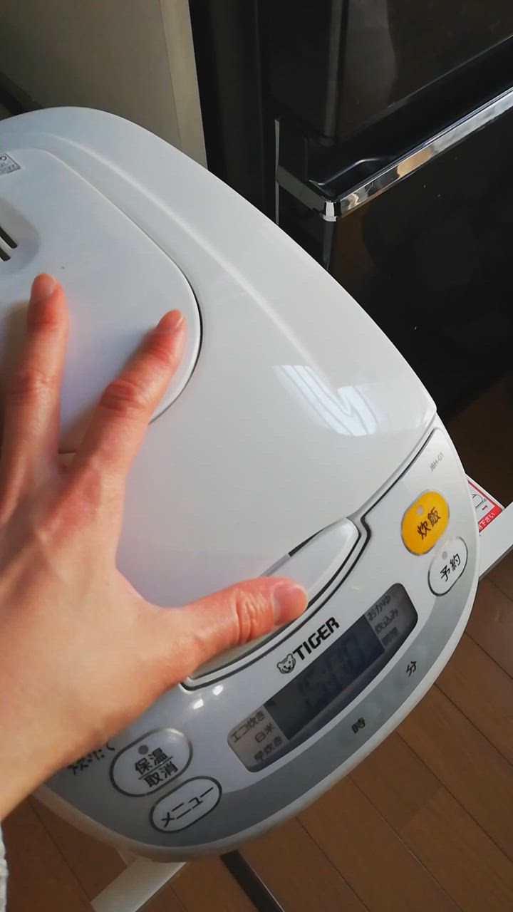 炊きたて 炊飯器 5合炊き タイガー JBH-G101W 一人暮らし用 TIGER