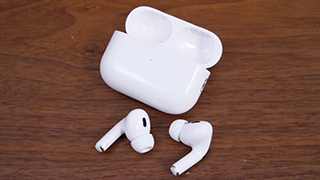 Apple 「訳あり品-外装箱傷あり」新品 AirPods Pro 第2世代 MQD83J/A