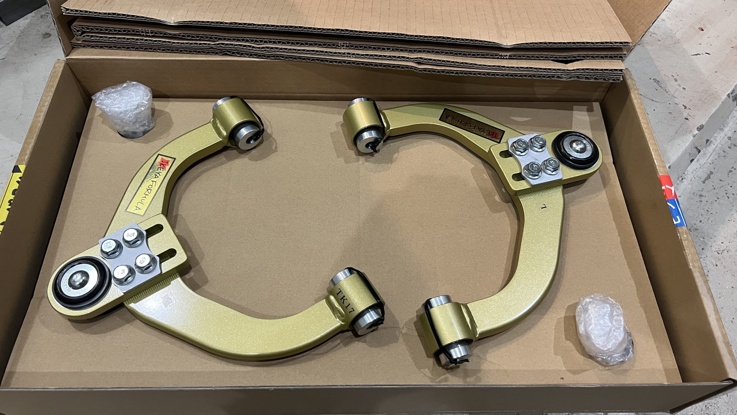 JZX100フロントアッパーアーム交換しました | yz works ワンオフ