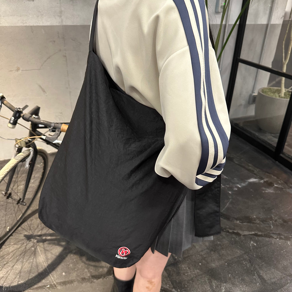 Big Nylon Shoulder Bag – YZ