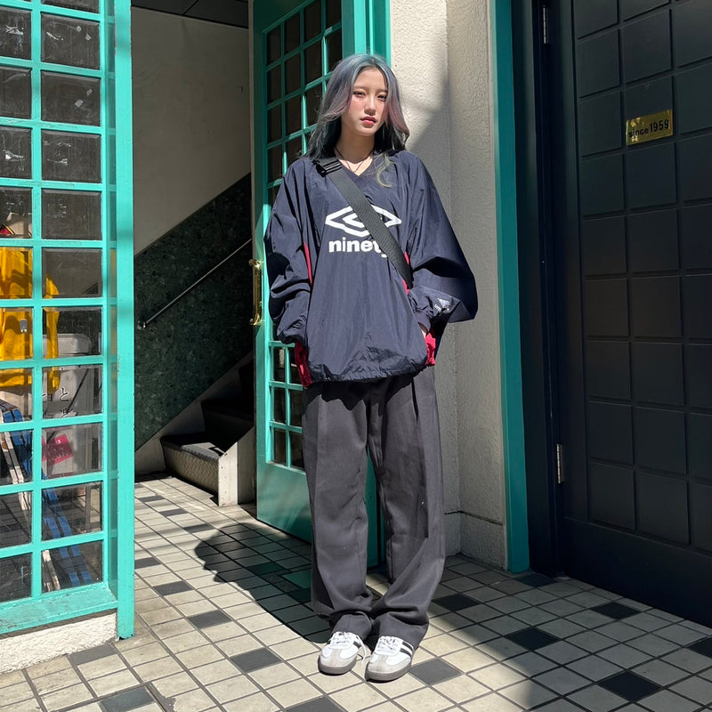 9090 ナイロンプルオーバー Lサイズ