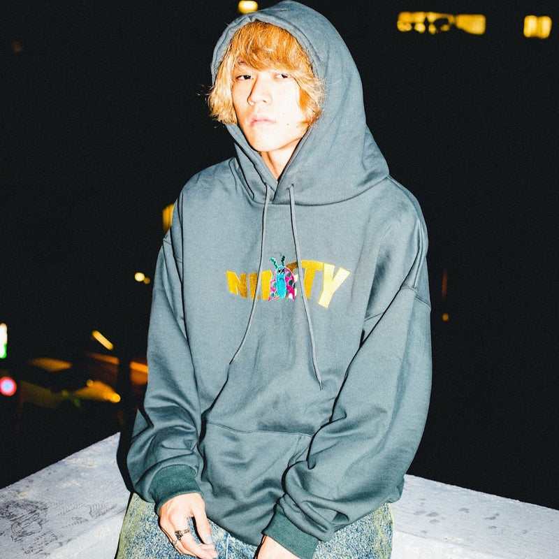 badmood × 9090 Moth Hoodie XLサイズ badmood × 9090 Moth Hoodie – YZ