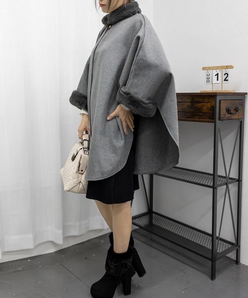 miniministore（ミニミニストア） ポンチョ ファー付きケープコート