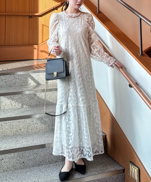 hinari（ヒナリ） ワンピース フラワー刺繍チュールレースワンピース