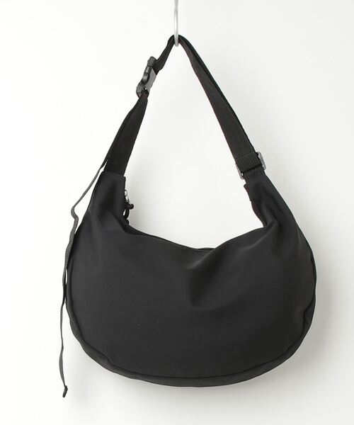 MARY QUANT（マリークヮント） ショルダーバッグ - ブラック