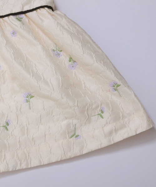 Fit more（フィットモア） フラワージャガードペプラムトップス