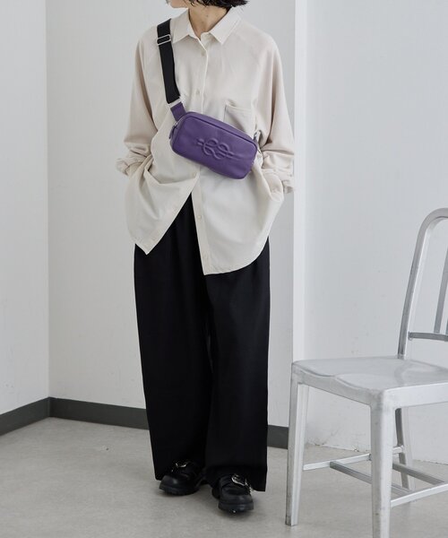 ear PAPILLONNER（イア パピヨネ） ショルダーバッグ バッグ 「本革