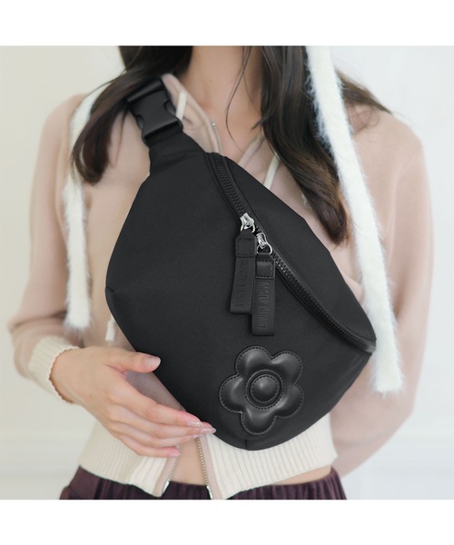 MARY QUANT（マリークヮント） ウエストポーチ ウエストバッグ マリー