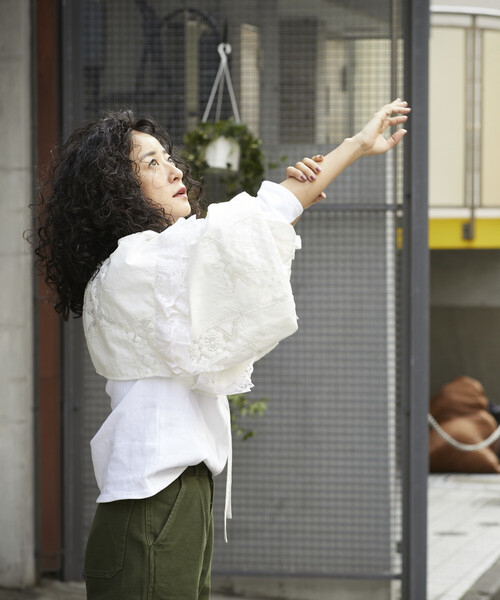 Freada（フリーダ） ブラウス シャツ 2WAYレースボレロ ＆ チャップス