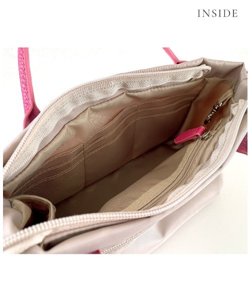 SALON DE ALFURD TOKYO（サロン・ド・アルファード） ポーチ スマイル