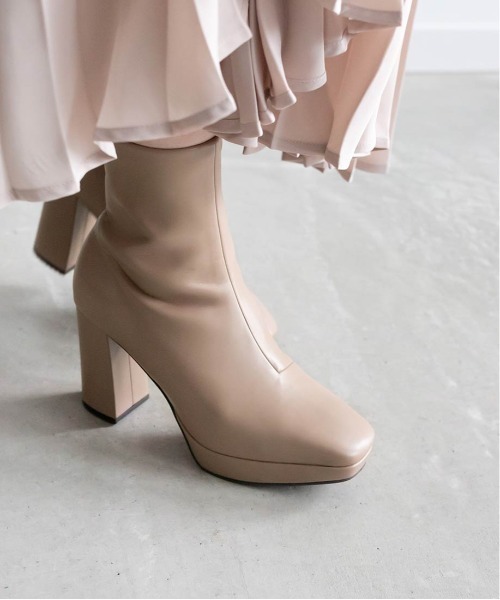 RANDA（ランダ） ブーツ ストレッチ チャンキーヒールショートブーツ