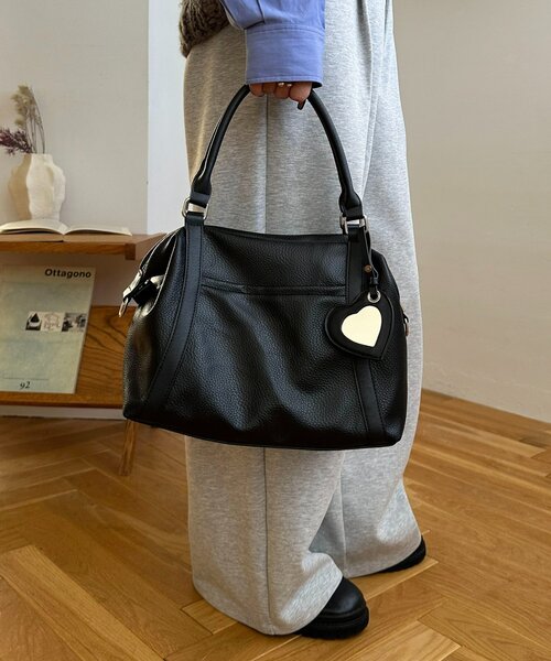 Discoat（ディスコート） ボストンバッグ ミラーチャーム付ソフト