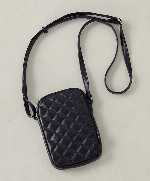 MONO COMME CA（モノコムサ） ショルダーバッグ バッグ キルティング