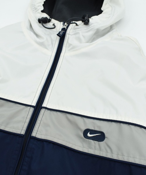 NIKE（ナイキ） ナイロンジャケット 「USED」Y2K NIKE フリース