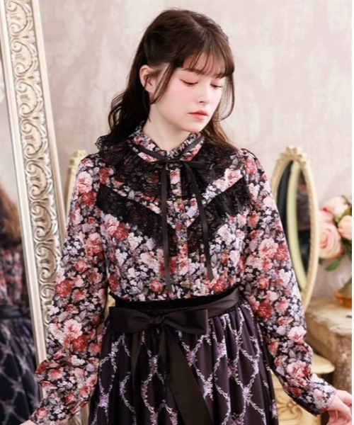 axes femme（アクシーズ ファム） ブラウス シャツ フラワーガーデン柄