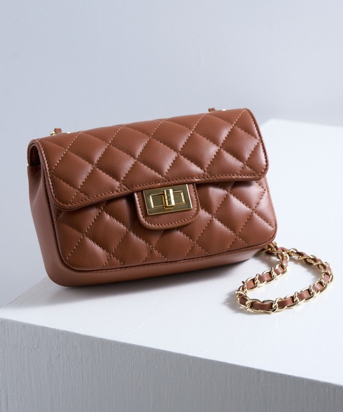 AULENTTI（オウレンティ） ショルダーバッグ バッグ 「AULENTTI