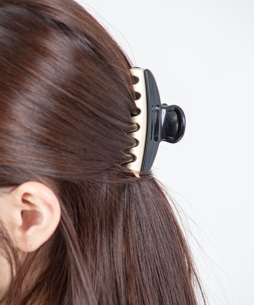 ALEXANDRE DE PARIS（アレクサンドル ドゥ パリ） ヘアクリップ