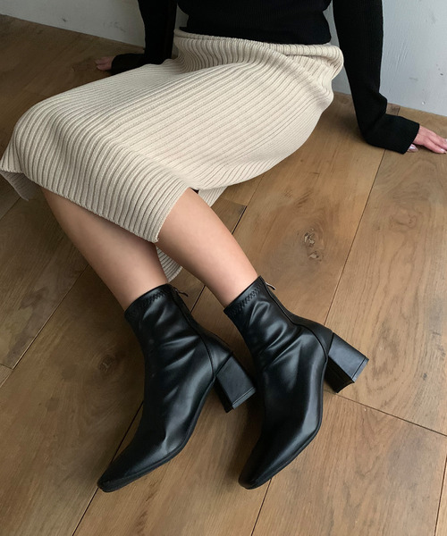 JUNOAH（ジュノア） ブーツ スクエアトゥフェイクレザーショートブーツ