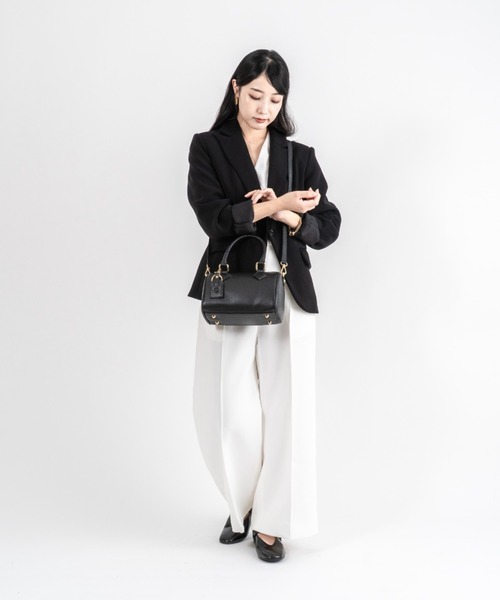 AULENTTI（オウレンティ） ショルダーバッグ バッグ 「AULENTTI