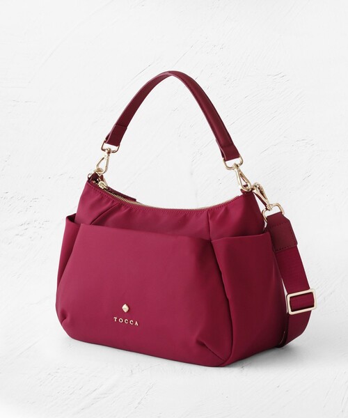 TOCCA（トッカ） ショルダーバッグ バッグ PIECE OF CRESCENT NYLONBAG