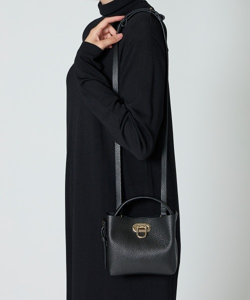 PELLICO（ペリーコ） ショルダーバッグ バッグ ANELLI TURNLOCK MINI