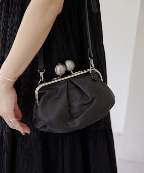 ear PAPILLONNER（イア パピヨネ） ショルダーバッグ バッグ 「kawa