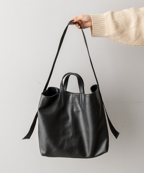 ear PAPILLONNER（イア パピヨネ） トートバッグ 「牛革/A4サイズ対応