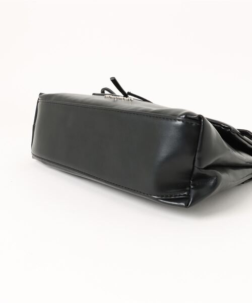 LA VORAGINE（ラ ヴォラジネ） ショルダーバッグ バッグ 紐リボン 2way