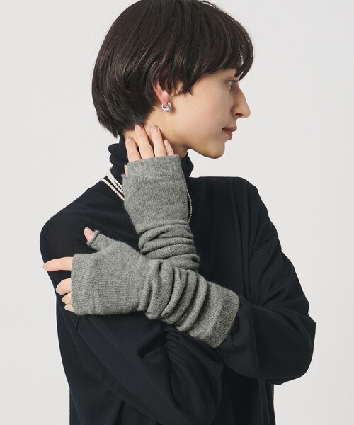 Johnstons of Elgin（ジョンストンズ オブ エルガン） 手袋 「別注