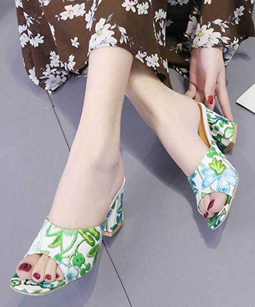 STYLEBLOCK（スタイルブロック） サンダル 花柄チャンキーヒール