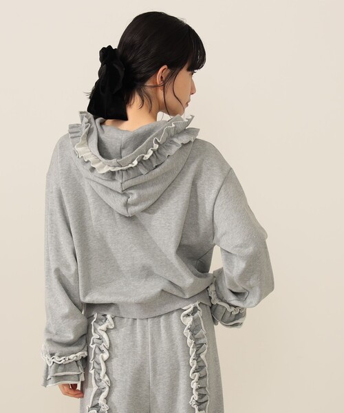 CAROLINA GLASER（カロリナ グレイサー） トレーナー スウェット