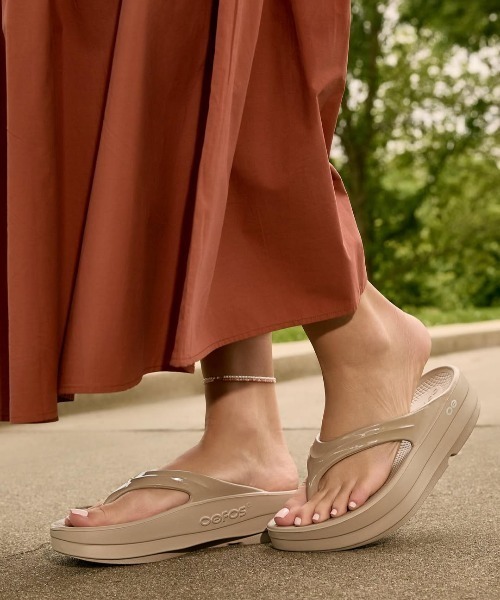 OOFOS（ウーフォス） サンダル レディース サンダル 厚底 リカバリー