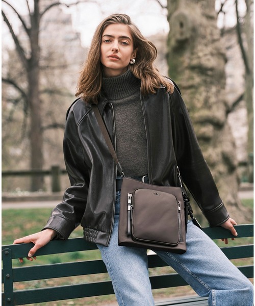 TUMI（トゥミ） ショルダーバッグ バッグ VOYAGEUR 「テイラー」クロス