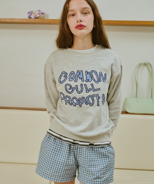 common gull products. トレーナー スウェット ブランコに乗ったcommon