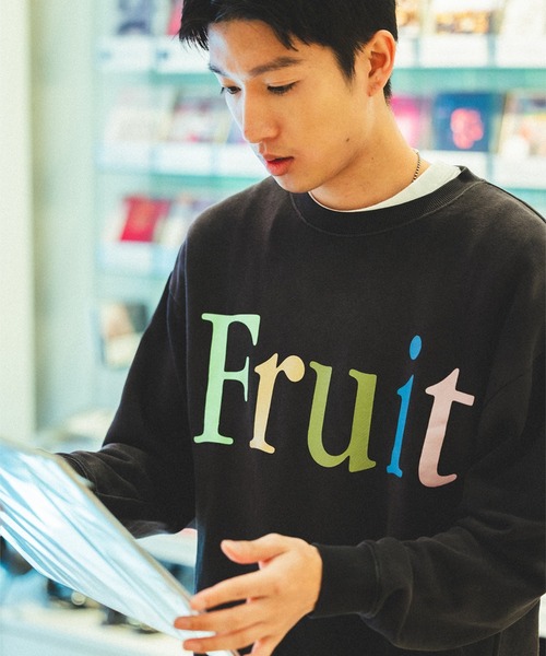 FRUIT OF THE LOOM（フルーツオブザルーム） トレーナー スウェット