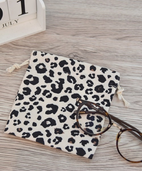 TONE SELECT GOODS ポーチ 「float」ヒョウ柄 アニマル柄 マルチ 巾着