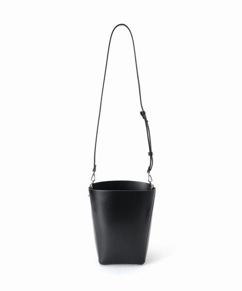 ＆MyuQ（アンドミューク） ショルダーバッグ バッグ LIBER レディース