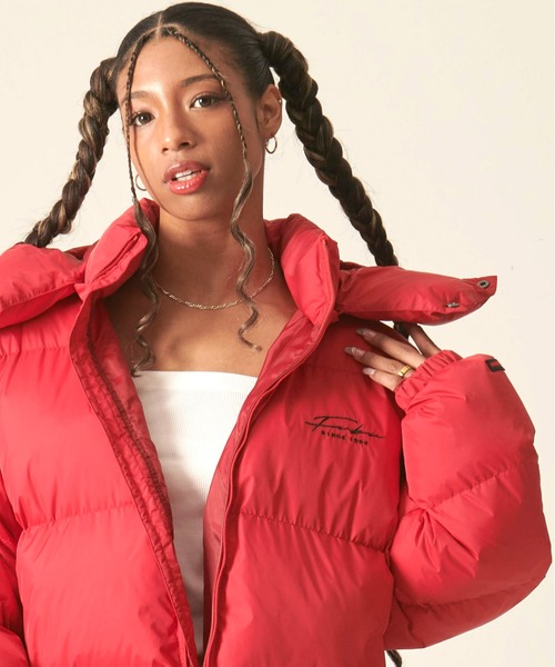 FUBU（フブ） ダウンジャケット ダウン ブランド ロゴ 筆記体 刺繍 袖