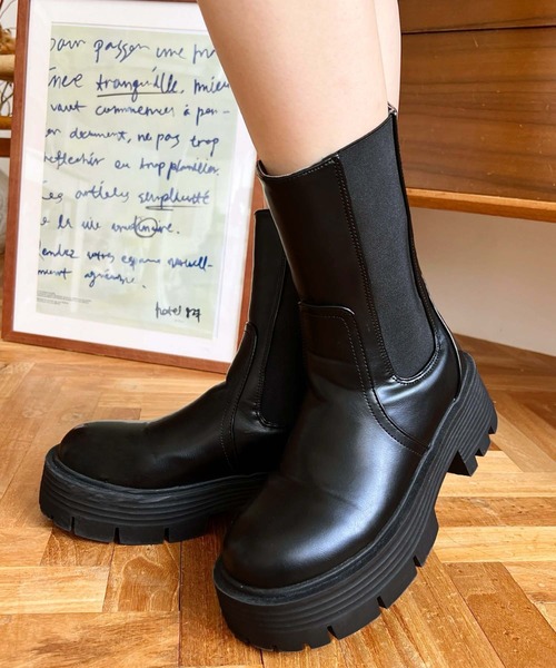 moment+ ブーツ 「累計販売数2万足突破！」厚底サイドゴアブーツ